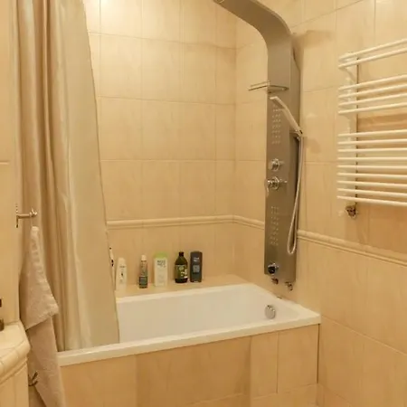 Apartament Bilard Nad Baltykiem * グディニャ